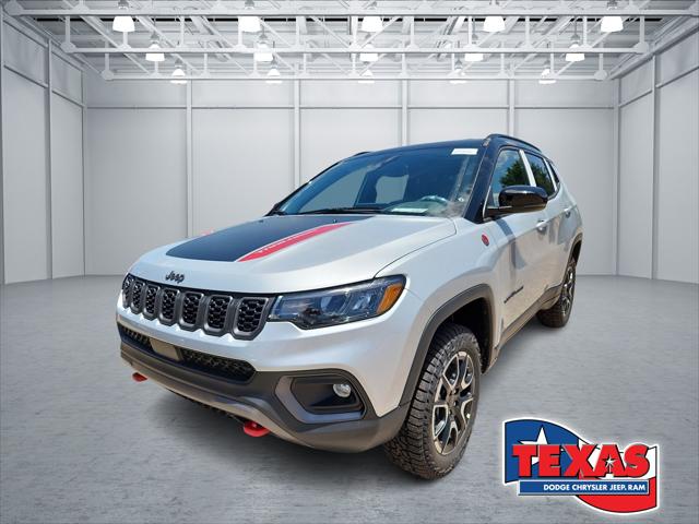 2025 Jeep Compass COMPASS TRAILHAWK 4X4