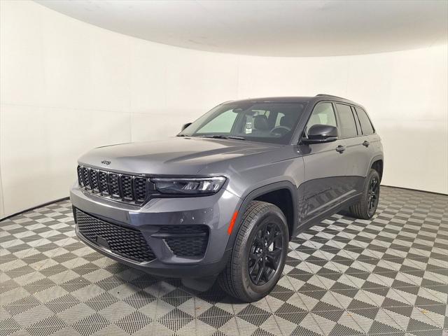 2025 Jeep Grand Cherokee GRAND CHEROKEE ALTITUDE 4X4