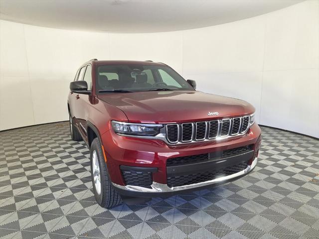 2025 Jeep Grand Cherokee GRAND CHEROKEE L LAREDO X 4X4