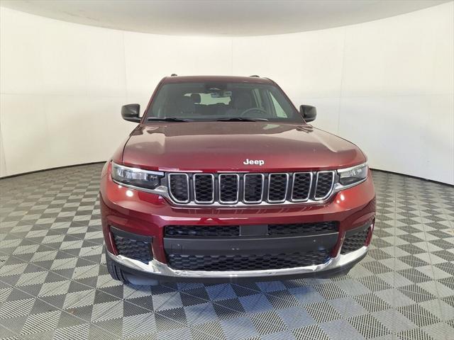 2025 Jeep Grand Cherokee GRAND CHEROKEE L LAREDO X 4X4