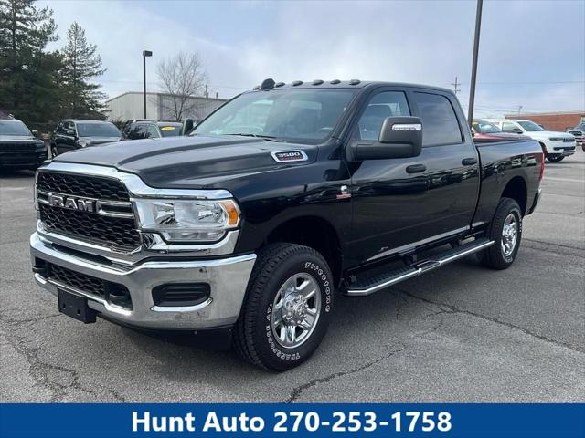 2024 RAM 3500 Tradesman Crew Cab 4x4 64 Box