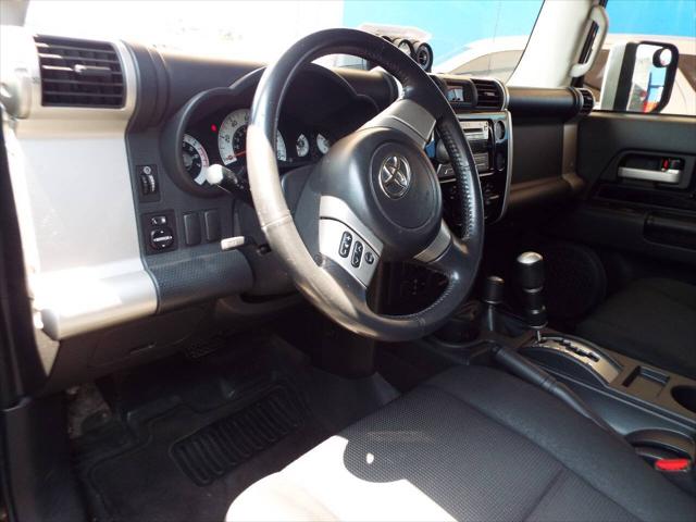 2007 Toyota FJ Cruiser Base 4dr SUV 4WD (4L V6 5A)