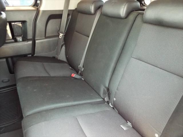 2007 Toyota FJ Cruiser Base 4dr SUV 4WD (4L V6 5A)