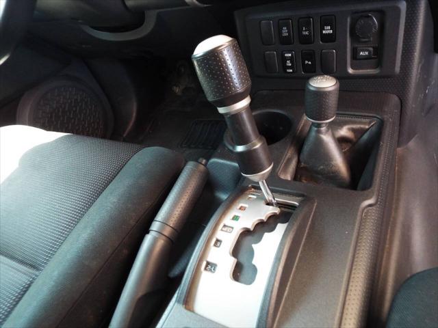 2007 Toyota FJ Cruiser Base 4dr SUV 4WD (4L V6 5A)