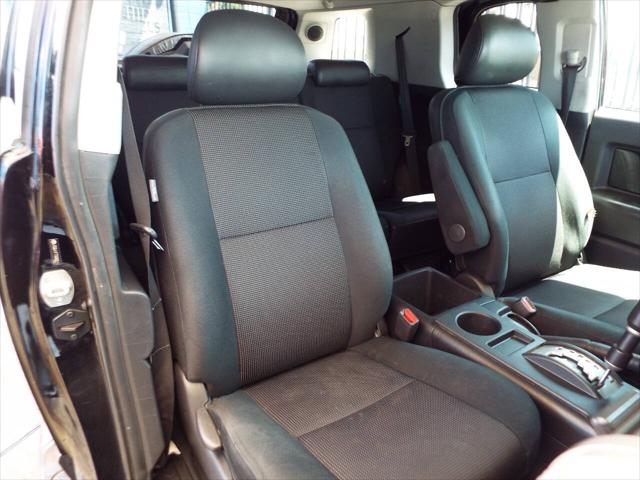 2007 Toyota FJ Cruiser Base 4dr SUV 4WD (4L V6 5A)