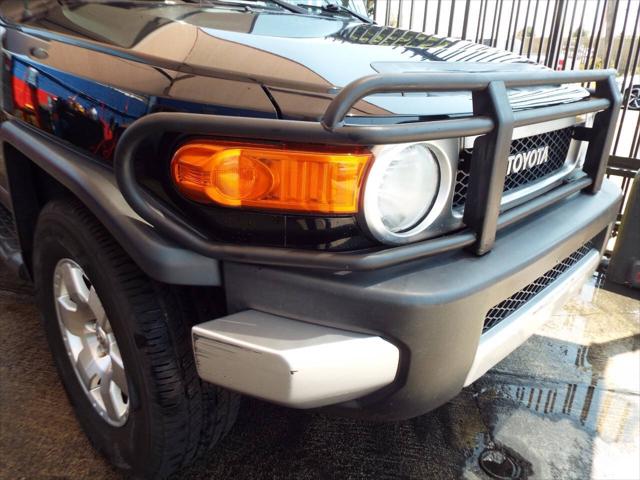 2007 Toyota FJ Cruiser Base 4dr SUV 4WD (4L V6 5A)