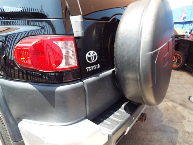 2007 Toyota FJ Cruiser Base 4dr SUV 4WD (4L V6 5A)