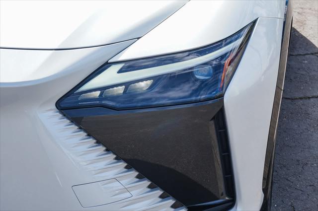 2025 Lexus 300 RZ 300e