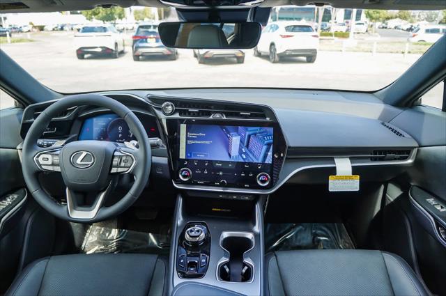 2025 Lexus 300 RZ 300e