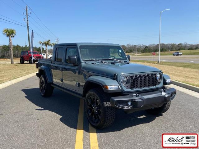 2025 Jeep Gladiator GLADIATOR NIGHTHAWK 4X4