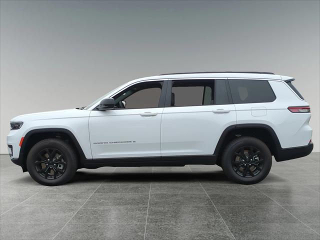 2025 Jeep Grand Cherokee GRAND CHEROKEE L LAREDO 4X4