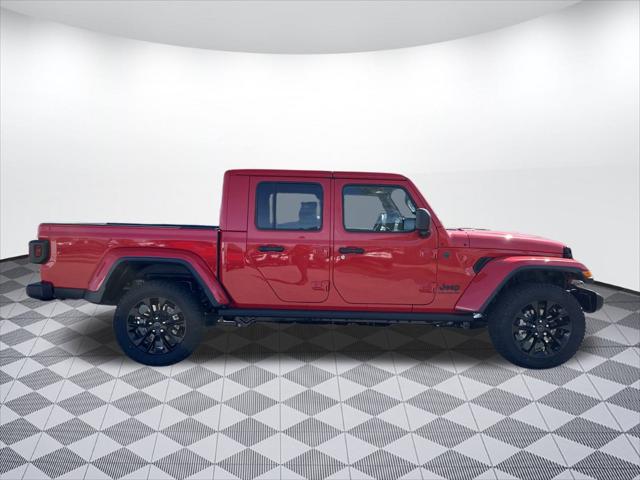 2025 Jeep Gladiator GLADIATOR NIGHTHAWK 4X4