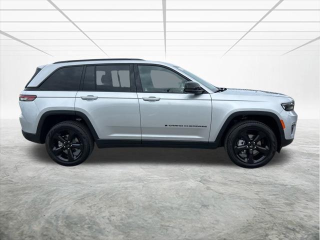 2025 Jeep Grand Cherokee GRAND CHEROKEE LIMITED 4X2