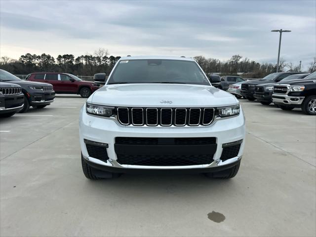 2025 Jeep Grand Cherokee GRAND CHEROKEE L LIMITED 4X4