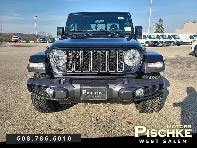 2025 Jeep Gladiator GLADIATOR NIGHTHAWK 4X4