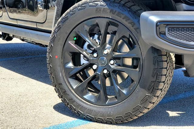 2025 Jeep Gladiator GLADIATOR NIGHTHAWK 4X4