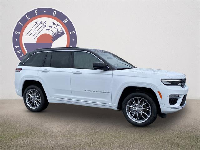 2025 Jeep Grand Cherokee GRAND CHEROKEE SUMMIT 4X4