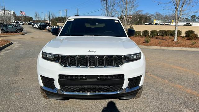 2025 Jeep Grand Cherokee GRAND CHEROKEE L LAREDO X 4X4