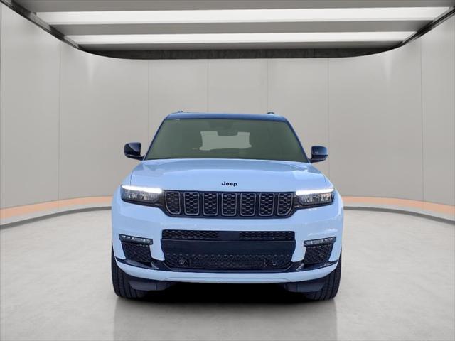 2025 Jeep Grand Cherokee GRAND CHEROKEE L SUMMIT 4X4