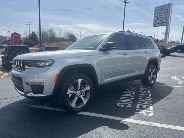 2025 Jeep Grand Cherokee GRAND CHEROKEE L LIMITED 4X4