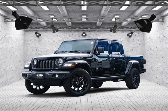 2025 Jeep Gladiator GLADIATOR NIGHTHAWK 4X4