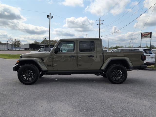 2025 Jeep Gladiator GLADIATOR NIGHTHAWK 4X4