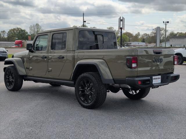 2025 Jeep Gladiator GLADIATOR NIGHTHAWK 4X4