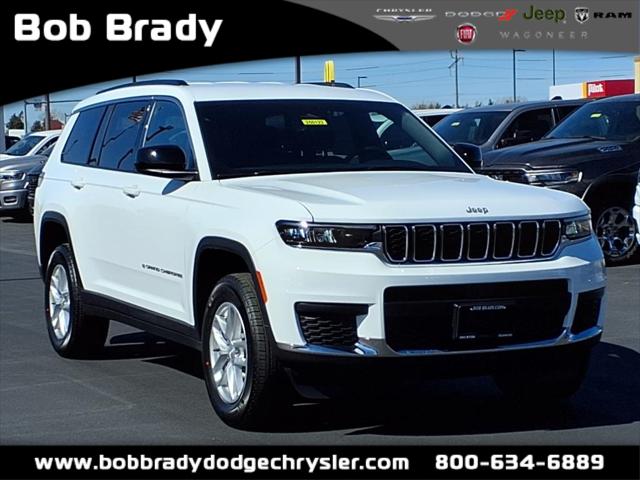 2025 Jeep Grand Cherokee GRAND CHEROKEE L LAREDO 4X4