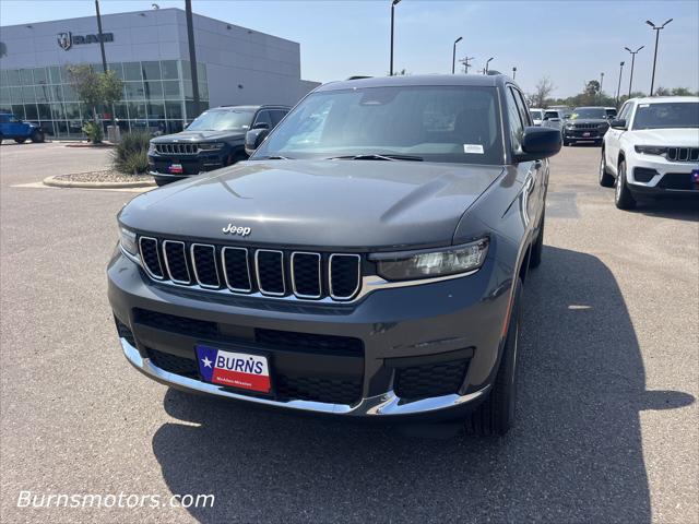 2025 Jeep Grand Cherokee GRAND CHEROKEE L LAREDO 4X2