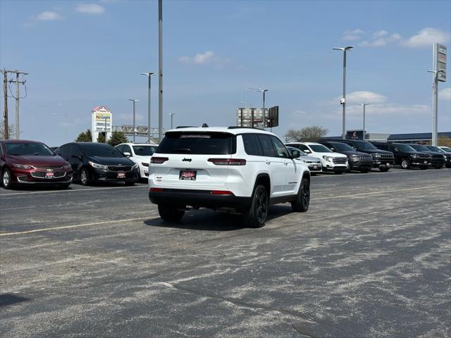 2025 Jeep Grand Cherokee GRAND CHEROKEE L ALTITUDE 4X4