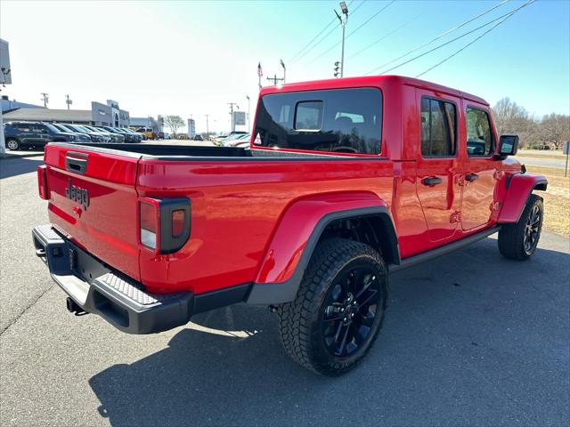 2025 Jeep Gladiator GLADIATOR NIGHTHAWK 4X4