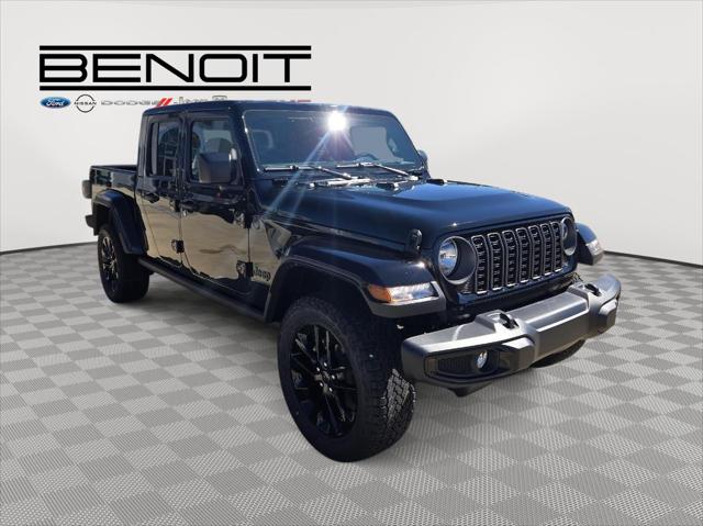 2025 Jeep Gladiator GLADIATOR NIGHTHAWK 4X4