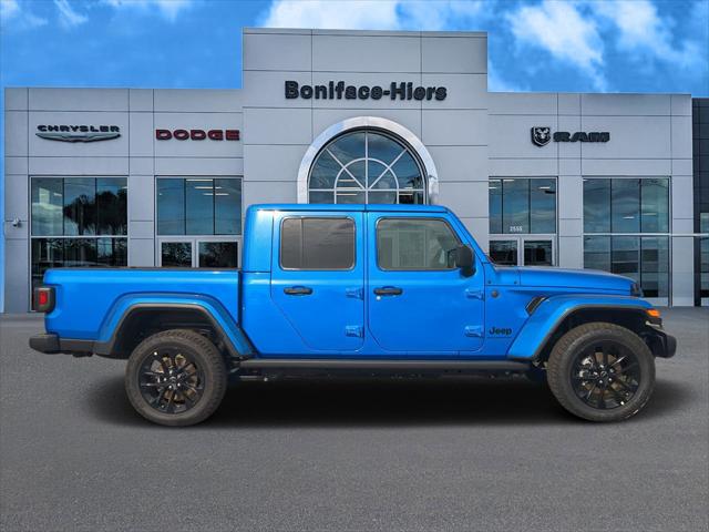 2025 Jeep Gladiator GLADIATOR NIGHTHAWK 4X4