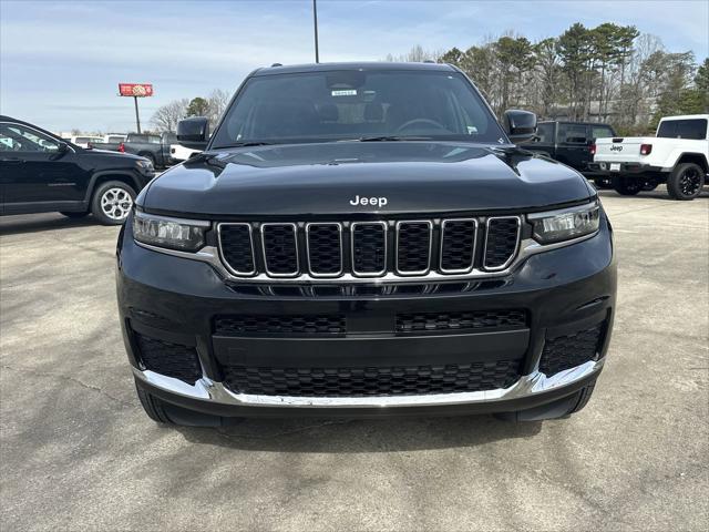 2025 Jeep Grand Cherokee GRAND CHEROKEE L LAREDO 4X4