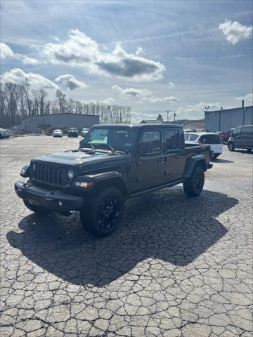 2025 Jeep Gladiator GLADIATOR NIGHTHAWK 4X4