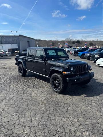 2025 Jeep Gladiator GLADIATOR NIGHTHAWK 4X4
