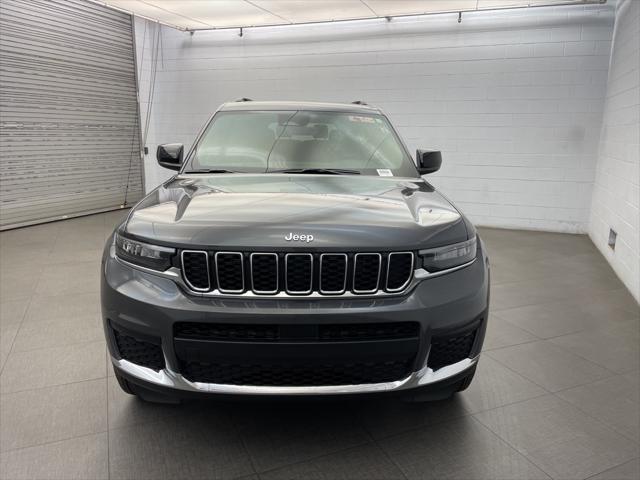2025 Jeep Grand Cherokee GRAND CHEROKEE L LAREDO 4X4