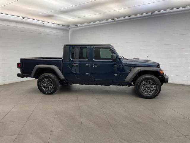 2025 Jeep Gladiator GLADIATOR SPORT S 4X4