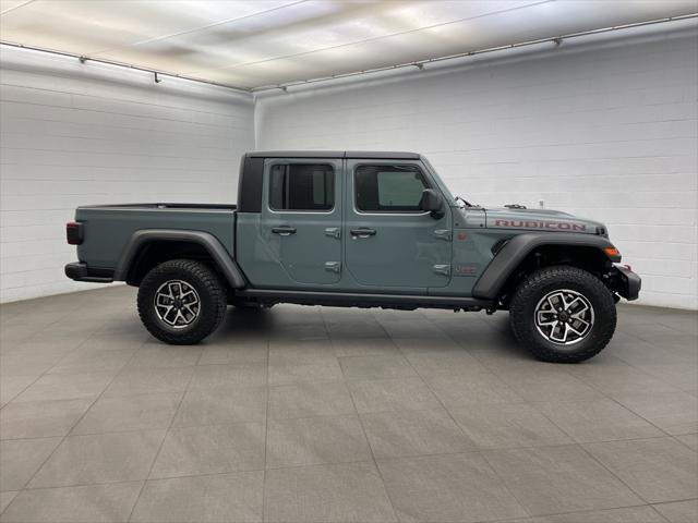 2025 Jeep Gladiator GLADIATOR RUBICON 4X4