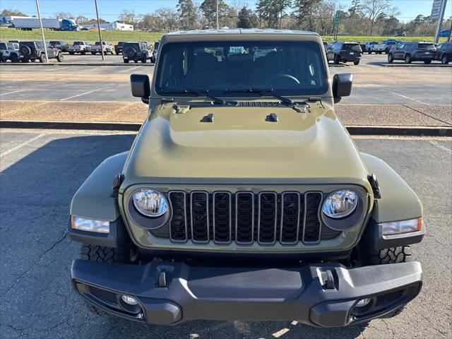 2025 Jeep Gladiator GLADIATOR NIGHTHAWK 4X4