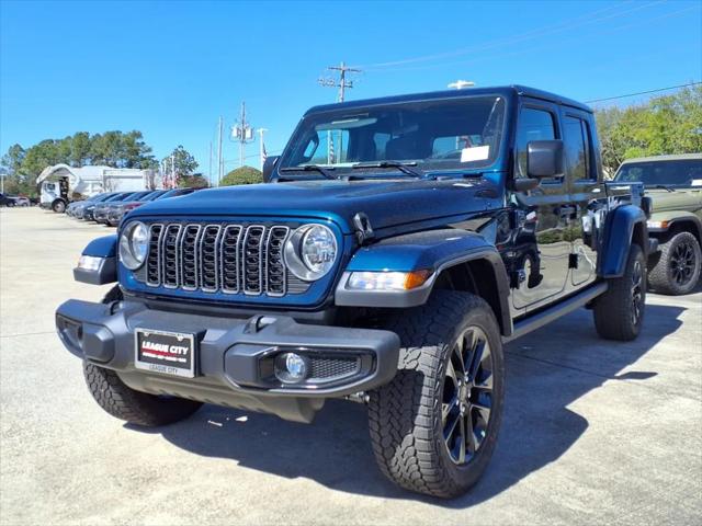 2025 Jeep Gladiator GLADIATOR NIGHTHAWK 4X4