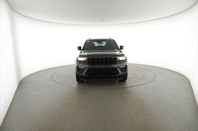 2025 Jeep Grand Cherokee GRAND CHEROKEE LIMITED 4X2