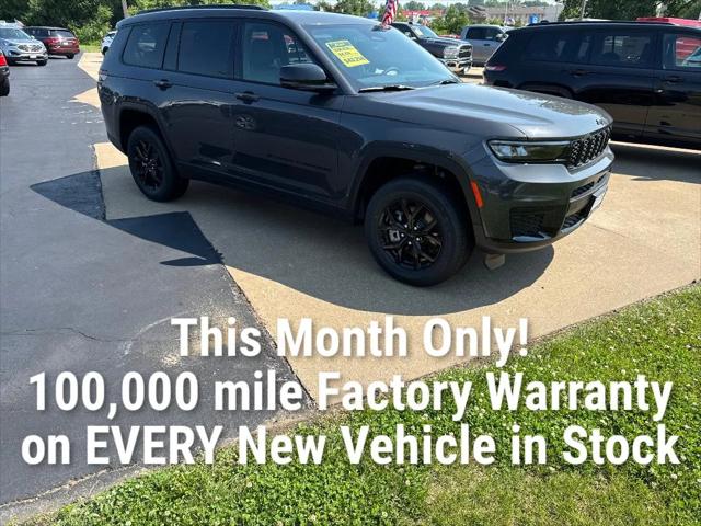 2025 Jeep Grand Cherokee GRAND CHEROKEE L ALTITUDE 4X4