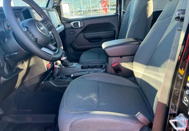 New 2025 Jeep Gladiator Willys New 2025 Jeep Gladiator Willys