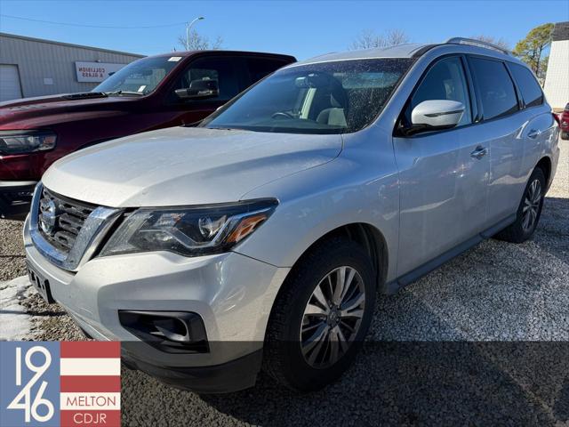 2019 Nissan Pathfinder SV