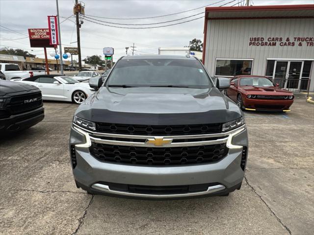 2023 Chevrolet Suburban 2WD LS