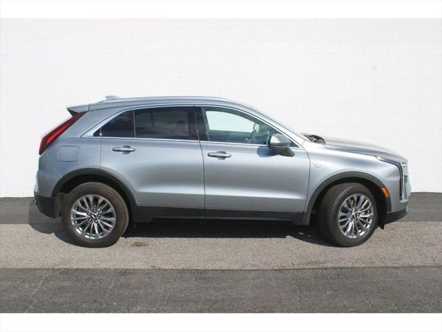 2024 Cadillac XT4 FWD Premium Luxury