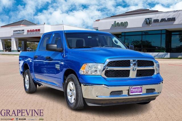 2022 RAM 1500 Classic SLT Crew Cab 4x2 57 Box