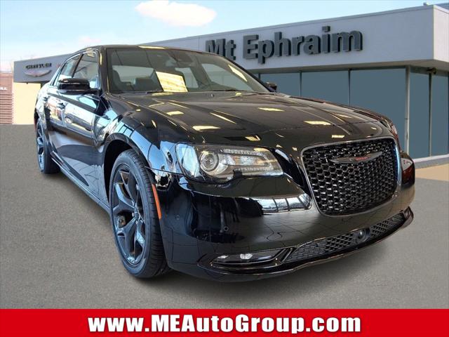 2023 Chrysler Chrysler 300 300S V6