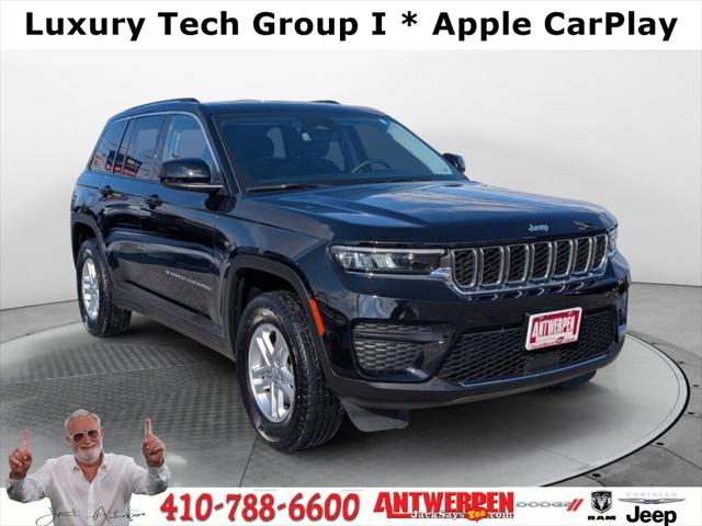 2023 Jeep Grand Cherokee Laredo 4x4